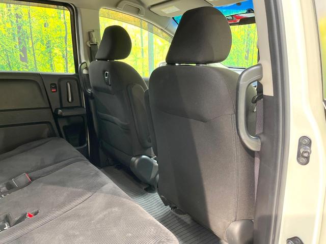 フリード Ｇ　ジャストセレクション　純正ナビ　電動スライドドア　バックカメラ　禁煙車　スマートキー　ＥＴＣ　オートエアコン　ＣＤ　ＤＶＤ再生　地デジ　電動格納ミラー　横滑り防止　プライバシーガラス　パワーウィンドウ　パワーステアリング（54枚目）