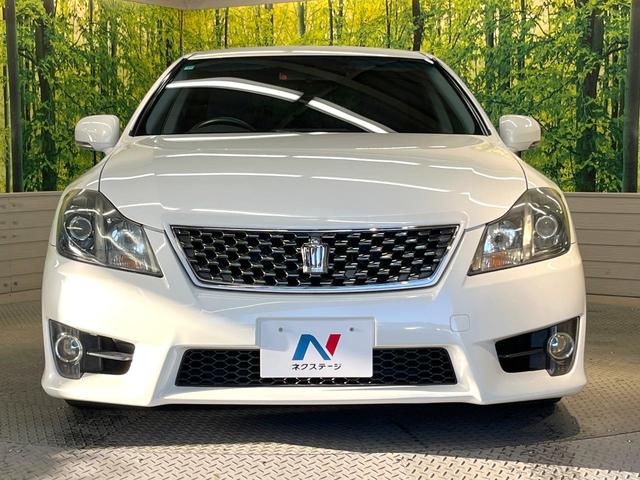 クラウン ２．５アスリート　メーカーＨＤＤナビ　バックカメラ　禁煙車　スマートキー　ＨＩＤヘッド　ビルトインＥＴＣ　クルーズコントロール　純正１８インチアルミ　オートライト　デュアルエアコン　ＣＤ　ＤＶＤ再生　フルセグ（14枚目）