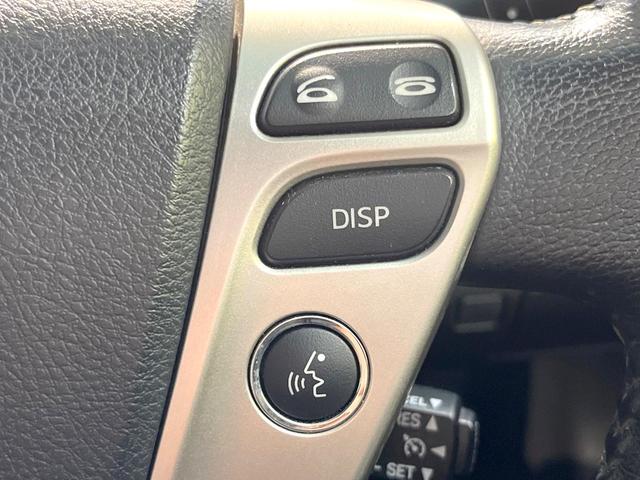 クラウン ２．５アスリート　メーカーＨＤＤナビ　バックカメラ　禁煙車　スマートキー　ＨＩＤヘッド　ビルトインＥＴＣ　クルーズコントロール　純正１８インチアルミ　オートライト　デュアルエアコン　ＣＤ　ＤＶＤ再生　フルセグ（41枚目）