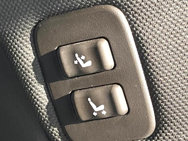 クラウン ２．５アスリート　メーカーＨＤＤナビ　バックカメラ　禁煙車　スマートキー　ＨＩＤヘッド　ビルトインＥＴＣ　クルーズコントロール　純正１８インチアルミ　オートライト　デュアルエアコン　ＣＤ　ＤＶＤ再生　フルセグ（46枚目）