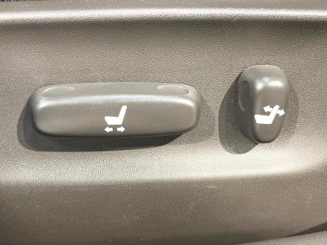 クラウン ２．５アスリート　メーカーＨＤＤナビ　バックカメラ　禁煙車　スマートキー　ＨＩＤヘッド　ビルトインＥＴＣ　クルーズコントロール　純正１８インチアルミ　オートライト　デュアルエアコン　ＣＤ　ＤＶＤ再生　フルセグ（47枚目）