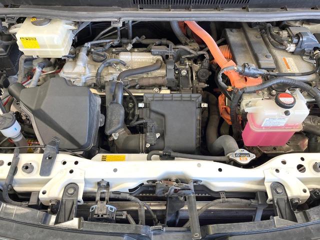 ヴォクシー ハイブリッドＶ　両側電動ドア　純正ナビ　禁煙車　スマートキー　ＬＥＤヘッド　ビルトインＥＴＣ　クルコン　純正１６インチアルミ　　デジタルインナーミラー　オートライト　デュアルエアコン　リアエアコン　Ｂｌｕｅｔｏｏｔｈ（19枚目）