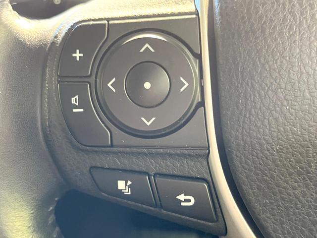 ヴォクシー ハイブリッドＶ　両側電動ドア　純正ナビ　禁煙車　スマートキー　ＬＥＤヘッド　ビルトインＥＴＣ　クルコン　純正１６インチアルミ　　デジタルインナーミラー　オートライト　デュアルエアコン　リアエアコン　Ｂｌｕｅｔｏｏｔｈ（62枚目）
