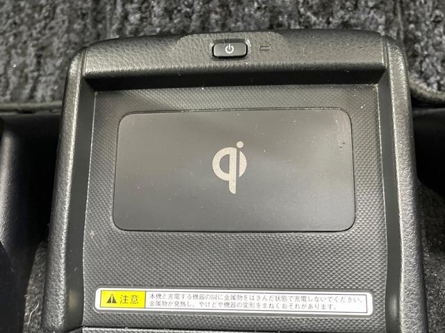 ヴォクシー ハイブリッドＶ　両側電動ドア　純正ナビ　禁煙車　スマートキー　ＬＥＤヘッド　ビルトインＥＴＣ　クルコン　純正１６インチアルミ　　デジタルインナーミラー　オートライト　デュアルエアコン　リアエアコン　Ｂｌｕｅｔｏｏｔｈ（67枚目）