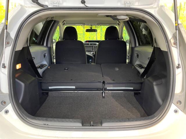 アクア Ｓ　ＳＤナビ　スマートキー　ＥＴＣ　オートライト　オートエアコン　ヘッドライトレベライザー　電動格納ミラー　Ｂｌｕｅｔｏｏｔｈ　ＣＤ　ＤＶＤ再生　フルセグ　ウィンカーミラー　横滑り防止装置（10枚目）