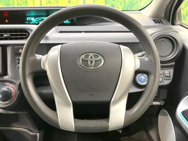 アクア Ｓ　ＳＤナビ　スマートキー　ＥＴＣ　オートライト　オートエアコン　ヘッドライトレベライザー　電動格納ミラー　Ｂｌｕｅｔｏｏｔｈ　ＣＤ　ＤＶＤ再生　フルセグ　ウィンカーミラー　横滑り防止装置（11枚目）