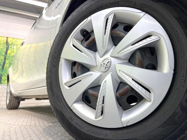 アクア Ｓ　ＳＤナビ　スマートキー　ＥＴＣ　オートライト　オートエアコン　ヘッドライトレベライザー　電動格納ミラー　Ｂｌｕｅｔｏｏｔｈ　ＣＤ　ＤＶＤ再生　フルセグ　ウィンカーミラー　横滑り防止装置（13枚目）