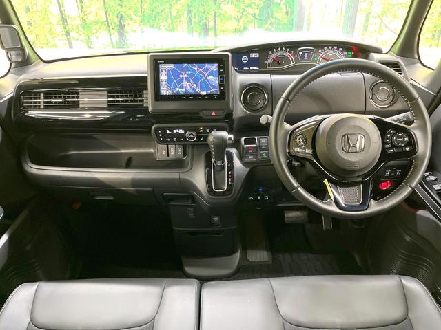 N-BOXカスタム Lターボ 純正SDナビ 両側電動ドア バックカメラ 衝突被害軽減システム 禁煙車 ハーフレザーシート コーナーセンサー スマートキー LEDヘッド ビルトインETC 純正15インチアルミ 車線逸脱警報(2枚目)