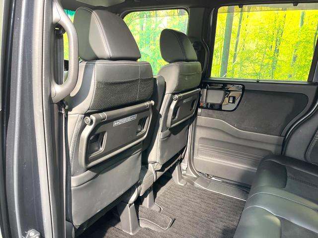 N-BOXカスタム Lターボ 純正SDナビ 両側電動ドア バックカメラ 衝突被害軽減システム 禁煙車 ハーフレザーシート コーナーセンサー スマートキー LEDヘッド ビルトインETC 純正15インチアルミ 車線逸脱警報(61枚目)