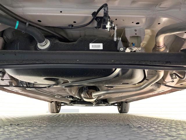 アルトラパンＬＣ Ｘ　衝突被害軽減システム　禁煙車　ハーフレザーシート　スマートキー　ＬＥＤヘッド　純正１４インチアルミ　オートハイビーム　オートライト　オートエアコン　横滑り防止装置　盗難防止システム　電動格納ミラー（19枚目）