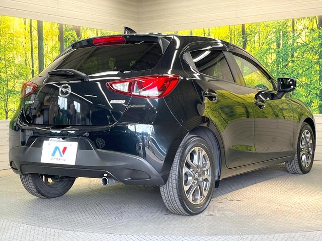 デミオ ＸＤツーリング　Ｌパッケージ　ディーゼル　ターボ　マツダコネクトナビ　バックカメラ　衝突被害軽減システム　レーダークルーズ　禁煙車　合皮シート　ドラレコ　スマートキー　ＬＥＤヘッド　ＥＴＣ　純正１６インチアルミ　オートハイビーム（17枚目）