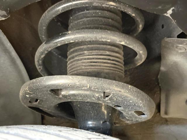 デミオ ＸＤツーリング　Ｌパッケージ　ディーゼル　ターボ　マツダコネクトナビ　バックカメラ　衝突被害軽減システム　レーダークルーズ　禁煙車　合皮シート　ドラレコ　スマートキー　ＬＥＤヘッド　ＥＴＣ　純正１６インチアルミ　オートハイビーム（20枚目）