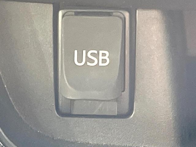 ムーヴ カスタム　Ｘリミテッド　純正ＳＤナビ　バックカメラ　禁煙車　スマートキー　ＬＥＤヘッド　純正１４インチアルミ　オートライト　オートエアコン　ＣＤ　地デジ　電動格納ミラー　衝突安全ボディ　プライバシーガラス　フォグライト（40枚目）