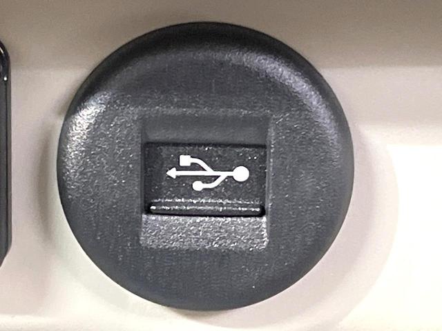 アルトラパンＬＣ Ｘ　衝突被害軽減システム　禁煙車　ハーフレザーシート　シートヒーター　スマートキー　ＬＥＤヘッド　純正１４インチアルミ　オートハイビーム　オートライト　アイドリングストップ　オートエアコン（54枚目）