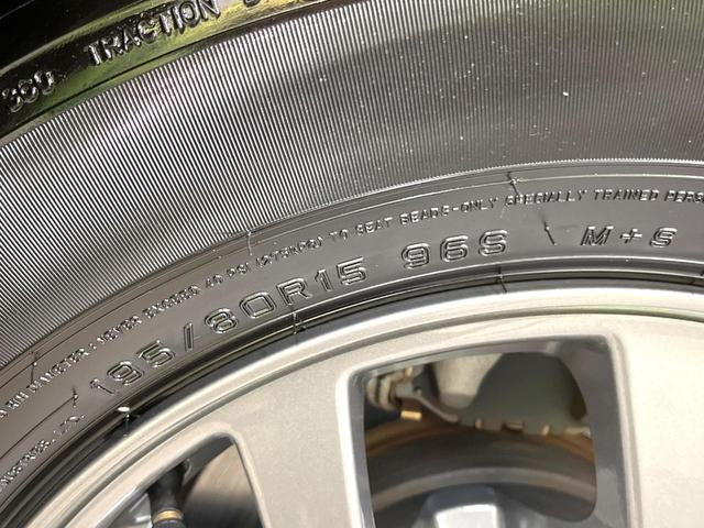 ジムニーシエラ ＪＣ　４ＷＤ　衝突被害軽減システム　禁煙車　スマートキー　ＬＥＤヘッド　ビルトインＥＴＣ　クルコン　純正１５インチアルミ　オートハイビーム　車線逸脱警報　オートライト　オートエアコン　Ｂｌｕｅｔｏｏｔｈ（29枚目）