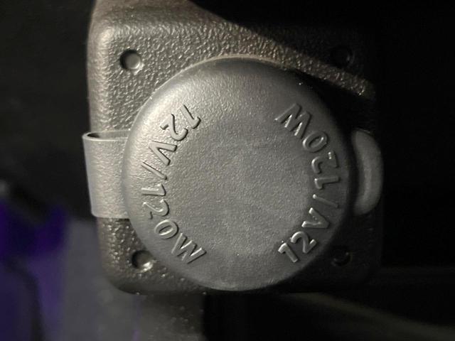 ジムニーシエラ ＪＣ　４ＷＤ　衝突被害軽減システム　禁煙車　スマートキー　ＬＥＤヘッド　ビルトインＥＴＣ　クルコン　純正１５インチアルミ　オートハイビーム　車線逸脱警報　オートライト　オートエアコン　Ｂｌｕｅｔｏｏｔｈ（39枚目）