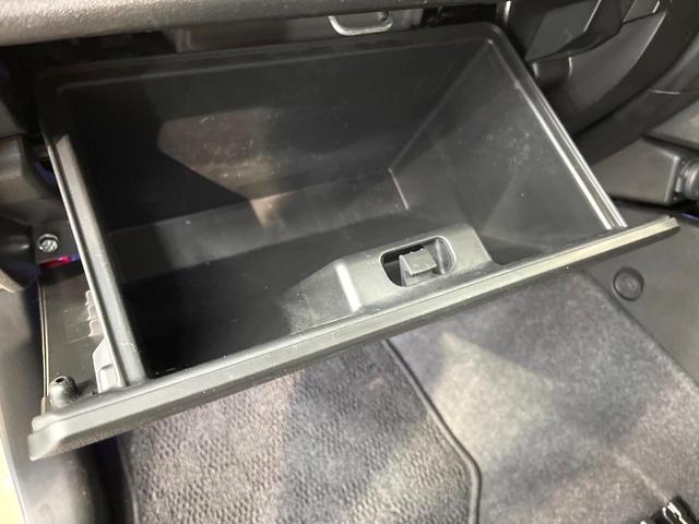 ジムニーシエラ ＪＣ　４ＷＤ　衝突被害軽減システム　禁煙車　スマートキー　ＬＥＤヘッド　ビルトインＥＴＣ　クルコン　純正１５インチアルミ　オートハイビーム　車線逸脱警報　オートライト　オートエアコン　Ｂｌｕｅｔｏｏｔｈ（58枚目）