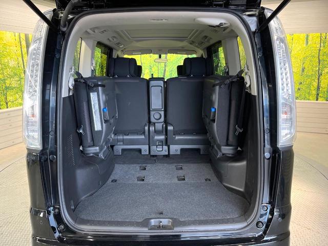 セレナ ハイウェイスターＧ　Ｓ－ハイブリッド　ガラスルーフ　純正ナビ　両側電動ドア　全周囲カメラ　禁煙車　スマートキー　ＨＩＤヘッド　ビルトインＥＴＣ　クルコン　純正１６インチアルミ　オートライト　オートエアコン　リアエアコン（11枚目）