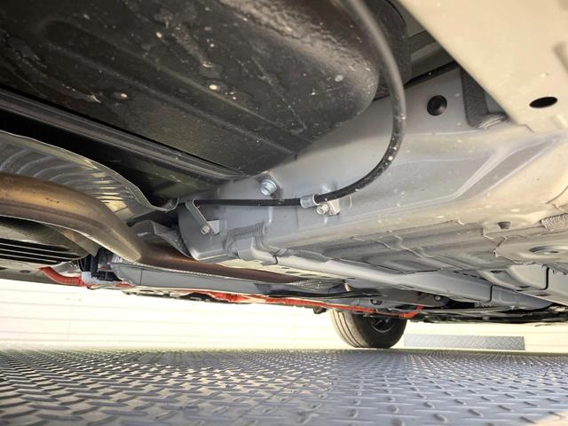 シエンタ ハイブリッドＺ　１０．５インチ純正メモリーナビ　両側電動ドア　バックカメラ　衝突被害軽減システム　禁煙車　ドラレコ　コーナーセンサー　スマートキー　ＬＥＤヘッド　ビルトインＥＴＣ　オートハイビーム　車線逸脱警報（24枚目）