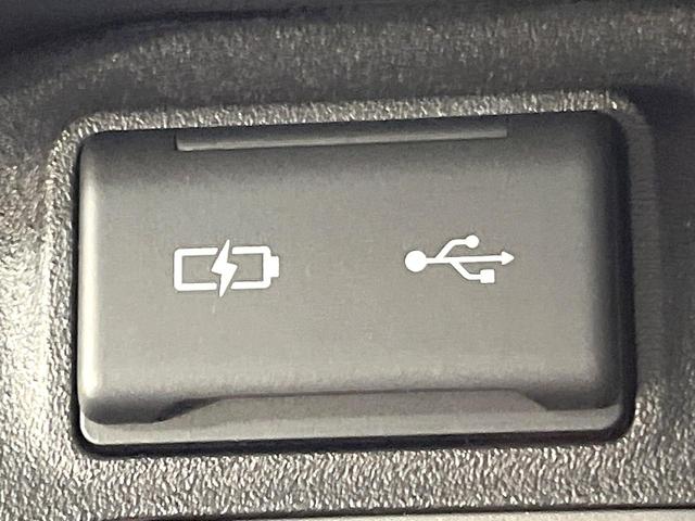 シエンタ ハイブリッドＺ　１０．５インチ純正メモリーナビ　両側電動ドア　バックカメラ　衝突被害軽減システム　禁煙車　ドラレコ　コーナーセンサー　スマートキー　ＬＥＤヘッド　ビルトインＥＴＣ　オートハイビーム　車線逸脱警報（50枚目）