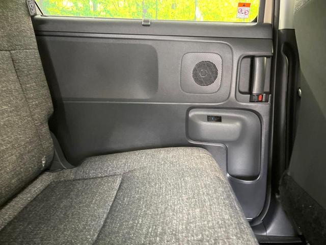 シエンタ ハイブリッドＺ　１０．５インチ純正メモリーナビ　両側電動ドア　バックカメラ　衝突被害軽減システム　禁煙車　ドラレコ　コーナーセンサー　スマートキー　ＬＥＤヘッド　ビルトインＥＴＣ　オートハイビーム　車線逸脱警報（67枚目）