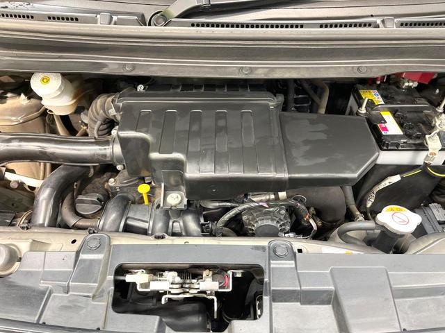 デイズルークス ハイウェイスター　Ｇターボ　純正ＳＤナビ　両側電動ドア　全周囲カメラ　衝突被害軽減システム　禁煙車　スマートキー　ＬＥＤヘッド　クルコン　純正１５インチアルミ　オートハイビーム　車線逸脱警報　オートライト　オートエアコン（18枚目）