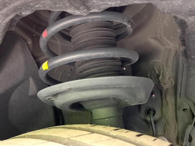 ハリアー Ｇ　モデリスタエアロ　１０．２５型ディスプレイオーディオ　バックカメラ　衝突軽減装置　デジタルインナーミラー　レーダークルーズ　電動リアゲート　レザーシート　パワーシート　ＬＥＤヘッド　ＥＴＣ２．０（21枚目）