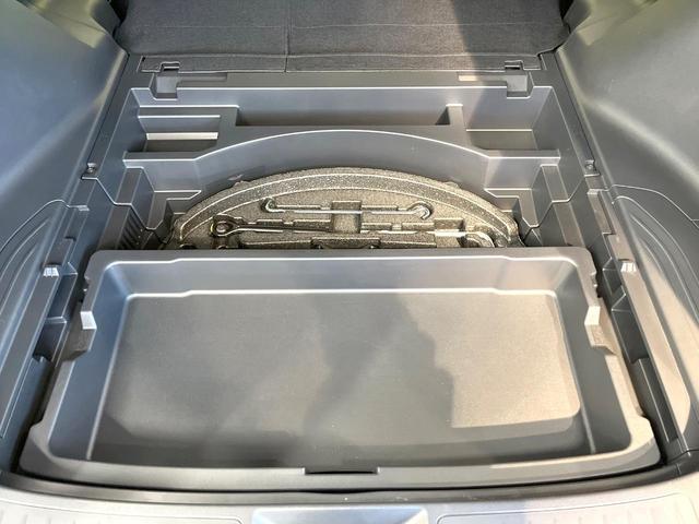 ハリアー Ｇ　モデリスタエアロ　１０．２５型ディスプレイオーディオ　バックカメラ　衝突軽減装置　デジタルインナーミラー　レーダークルーズ　電動リアゲート　レザーシート　パワーシート　ＬＥＤヘッド　ＥＴＣ２．０（75枚目）