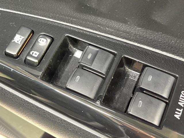 カローラフィールダー ハイブリッドG ダブルバイビー 純正SDナビ バックカメラ 衝突被害軽減システム 禁煙車 ハーフレザーシート ドラレコ スマートキー LEDヘッド ETC2.0 純正16インチアルミ オートハイビーム 車線逸脱警報 オートライト(48枚目)