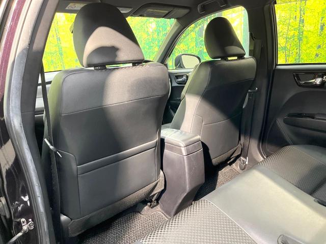 カローラフィールダー ハイブリッドG ダブルバイビー 純正SDナビ バックカメラ 衝突被害軽減システム 禁煙車 ハーフレザーシート ドラレコ スマートキー LEDヘッド ETC2.0 純正16インチアルミ オートハイビーム 車線逸脱警報 オートライト(51枚目)