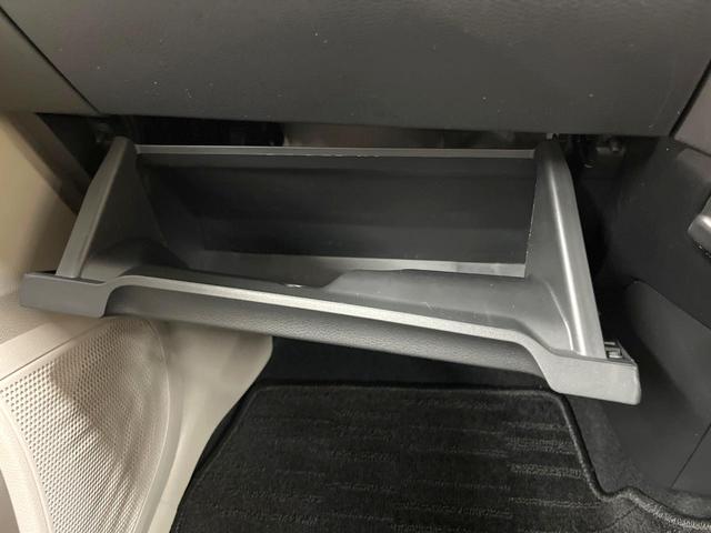 デイズ Ｘ　バックカメラ　衝突被害軽減システム　禁煙車　ドラレコ　コーナーセンサー　スマートキー　純正１４インチアルミ　車線逸脱警報　オートライト　オートエアコン　ＣＤ　ヘッドライトレベライザー　アームレスト（62枚目）