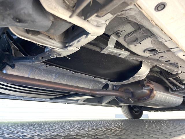 セレナ ｅ－パワー　ハイウェイスターＶ　両側電動ドア　純正９型ＳＤナビ　後席モニター　全周囲カメラ　衝突軽減装置　禁煙車　デジタルインナーミラー　ドラレコ　スマートキー　ＬＥＤヘッド　ビルトインＥＴＣ　純正１５インチアルミ　オートハイビーム（24枚目）