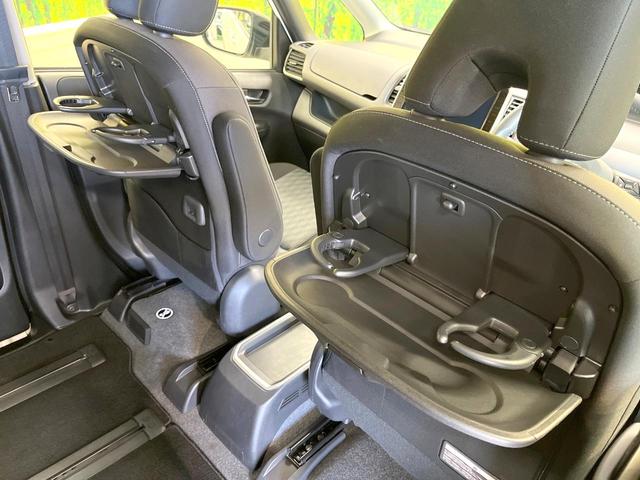 セレナ ｅ－パワー　ハイウェイスターＶ　両側電動ドア　純正９型ＳＤナビ　後席モニター　全周囲カメラ　衝突軽減装置　禁煙車　デジタルインナーミラー　ドラレコ　スマートキー　ＬＥＤヘッド　ビルトインＥＴＣ　純正１５インチアルミ　オートハイビーム（67枚目）