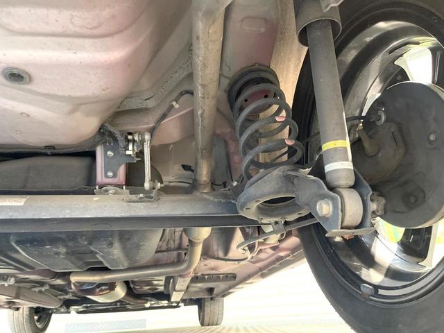 タント カスタムＲＳ　トップエディションＳＡ　ターボ　両側電動ドア　純正８型ＳＤナビ　バックカメラ　衝突軽減装置　禁煙車　ハーフレザーシート　スマートキー　ＬＥＤヘッド　ＥＴＣ　純正１５インチＡＷ　オートライト　オートエアコン　Ｂｌｕｅｔｏｏｔｈ（20枚目）