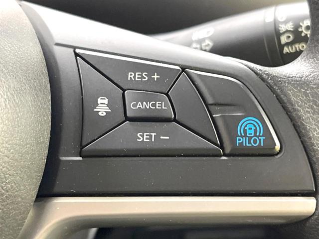 セレナ Ｘ　両側電動ドア　９型ＳＤナビ　全周囲カメラ　衝突軽減装置　プロパイロット　禁煙車　ドラレコ　スマートキー　ＥＴＣ　車線逸脱警報　オートライト　オートエアコン　Ｂｌｕｅｔｏｏｔｈ　ＣＤ　ＤＶＤ再生（7枚目）