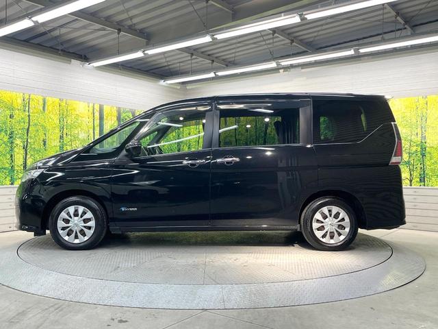 セレナ Ｘ　両側電動ドア　９型ＳＤナビ　全周囲カメラ　衝突軽減装置　プロパイロット　禁煙車　ドラレコ　スマートキー　ＥＴＣ　車線逸脱警報　オートライト　オートエアコン　Ｂｌｕｅｔｏｏｔｈ　ＣＤ　ＤＶＤ再生（27枚目）