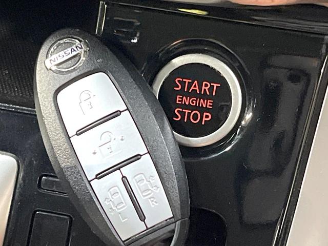 セレナ Ｘ　両側電動ドア　９型ＳＤナビ　全周囲カメラ　衝突軽減装置　プロパイロット　禁煙車　ドラレコ　スマートキー　ＥＴＣ　車線逸脱警報　オートライト　オートエアコン　Ｂｌｕｅｔｏｏｔｈ　ＣＤ　ＤＶＤ再生（34枚目）