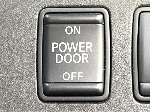 セレナ Ｘ　両側電動ドア　９型ＳＤナビ　全周囲カメラ　衝突軽減装置　プロパイロット　禁煙車　ドラレコ　スマートキー　ＥＴＣ　車線逸脱警報　オートライト　オートエアコン　Ｂｌｕｅｔｏｏｔｈ　ＣＤ　ＤＶＤ再生（42枚目）