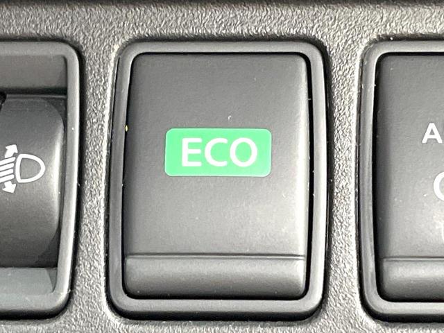 セレナ Ｘ　両側電動ドア　９型ＳＤナビ　全周囲カメラ　衝突軽減装置　プロパイロット　禁煙車　ドラレコ　スマートキー　ＥＴＣ　車線逸脱警報　オートライト　オートエアコン　Ｂｌｕｅｔｏｏｔｈ　ＣＤ　ＤＶＤ再生（44枚目）