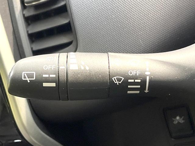 セレナ Ｘ　両側電動ドア　９型ＳＤナビ　全周囲カメラ　衝突軽減装置　プロパイロット　禁煙車　ドラレコ　スマートキー　ＥＴＣ　車線逸脱警報　オートライト　オートエアコン　Ｂｌｕｅｔｏｏｔｈ　ＣＤ　ＤＶＤ再生（51枚目）