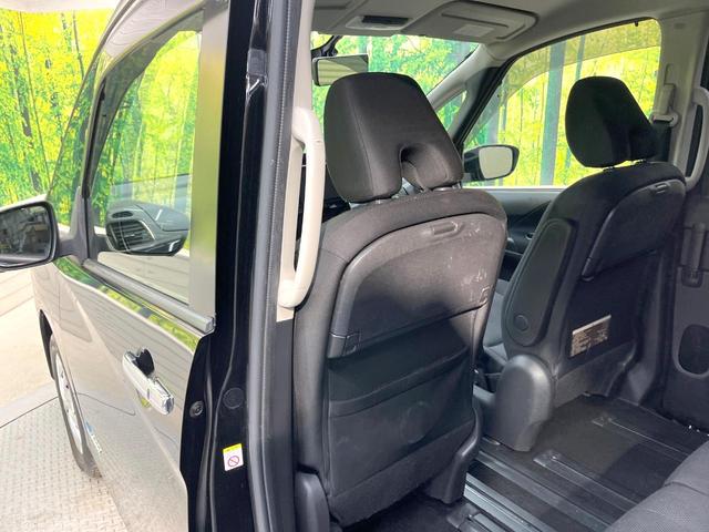 セレナ Ｘ　両側電動ドア　９型ＳＤナビ　全周囲カメラ　衝突軽減装置　プロパイロット　禁煙車　ドラレコ　スマートキー　ＥＴＣ　車線逸脱警報　オートライト　オートエアコン　Ｂｌｕｅｔｏｏｔｈ　ＣＤ　ＤＶＤ再生（64枚目）