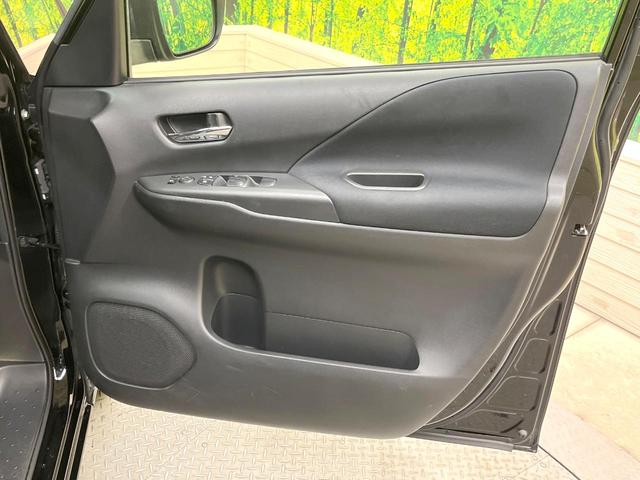 セレナ Ｘ　両側電動ドア　９型ＳＤナビ　全周囲カメラ　衝突軽減装置　プロパイロット　禁煙車　ドラレコ　スマートキー　ＥＴＣ　車線逸脱警報　オートライト　オートエアコン　Ｂｌｕｅｔｏｏｔｈ　ＣＤ　ＤＶＤ再生（70枚目）