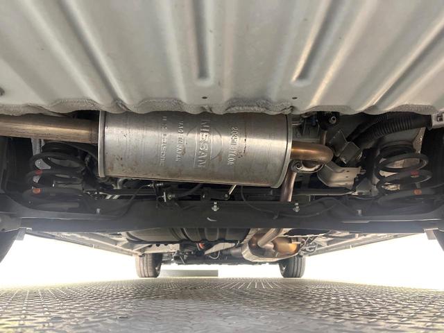 セレナ ｅ－パワー　ハイウェイスターＶ　純正９型ＳＤナビ　両側電動ドア　全周囲カメラ　衝突被害軽減システム　禁煙車　デジタルインナーミラー　ドラレコ　ＬＥＤヘッド　ビルトインＥＴＣ　純正１５インチアルミ　車線逸脱警報　オートライト（20枚目）