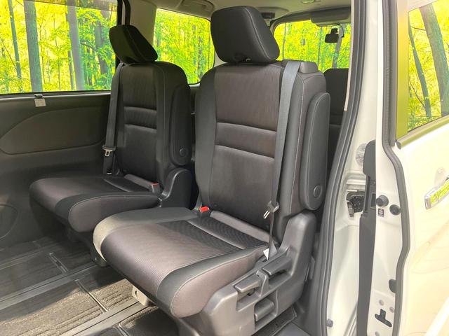 セレナ ｅ－パワー　ハイウェイスターＶ　純正９型ＳＤナビ　両側電動ドア　全周囲カメラ　衝突被害軽減システム　禁煙車　デジタルインナーミラー　ドラレコ　ＬＥＤヘッド　ビルトインＥＴＣ　純正１５インチアルミ　車線逸脱警報　オートライト（54枚目）