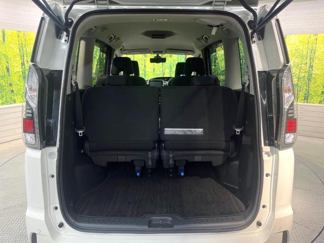 セレナ ｅ－パワー　ハイウェイスターＶ　純正９型ＳＤナビ　両側電動ドア　全周囲カメラ　衝突被害軽減システム　禁煙車　デジタルインナーミラー　ドラレコ　ＬＥＤヘッド　ビルトインＥＴＣ　純正１５インチアルミ　車線逸脱警報　オートライト（56枚目）