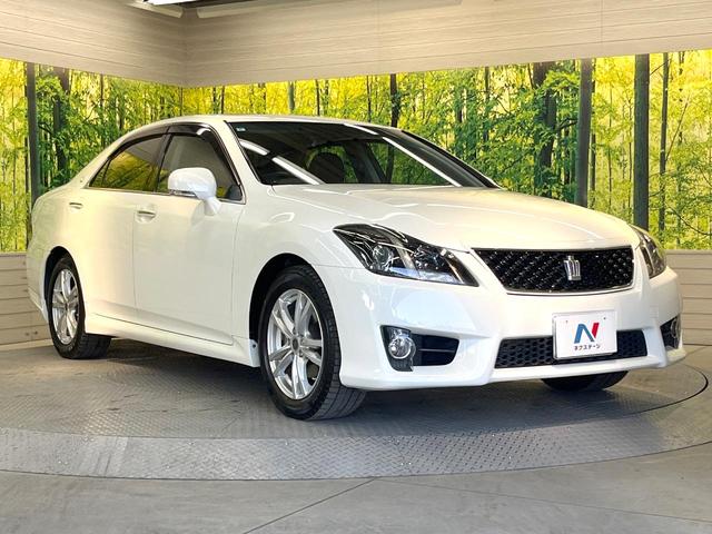 クラウン 2.5アスリート アニバーサリーエディション サンルーフ 純正ナビ バックカメラ 禁煙車 革シート パワーシート スマートキー HIDヘッド オートライト デュアルエアコン CD DVD再生 パワーウィンドウ パワーステアリング(15枚目)