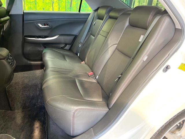 クラウン 2.5アスリート アニバーサリーエディション サンルーフ 純正ナビ バックカメラ 禁煙車 革シート パワーシート スマートキー HIDヘッド オートライト デュアルエアコン CD DVD再生 パワーウィンドウ パワーステアリング(38枚目)