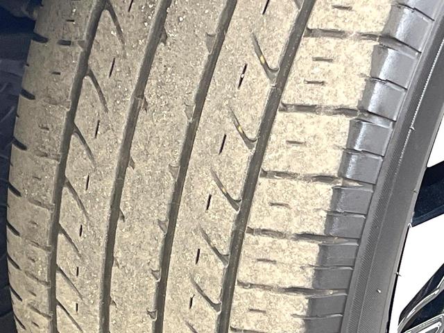 アルファード ２．５Ｓ　Ｃパッケージ　サンルーフ　モデリスタエアロ　純正９型ＤＡ　両側電動ドア　バックカメラ　衝突軽減装置　レーダークルーズ　禁煙車　電動リアゲート　前席シートエアコン　デジタルインナーミラー　３眼ＬＥＤヘッド（39枚目）