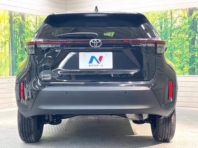 ヤリスクロス Ｘ　ＳＤナビ　バックカメラ　衝突被害軽減システム　レーダークルーズ　禁煙車　ドラレコ　コーナーセンサー　スマートキー　ＥＴＣ　車線逸脱警報　オートライト　Ｂｌｕｅｔｏｏｔｈ　フルセグ（15枚目）