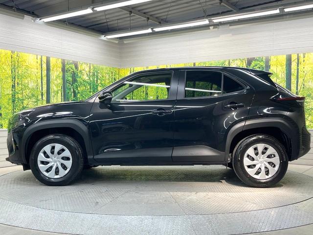 ヤリスクロス Ｘ　ＳＤナビ　バックカメラ　衝突被害軽減システム　レーダークルーズ　禁煙車　ドラレコ　コーナーセンサー　スマートキー　ＥＴＣ　車線逸脱警報　オートライト　Ｂｌｕｅｔｏｏｔｈ　フルセグ（25枚目）